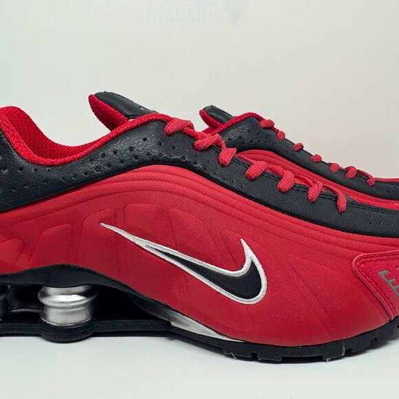 Men's Nike Shox - Red and Black - Picture 6 of 7